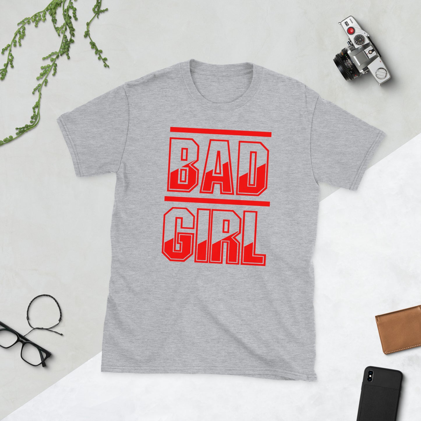 Kurzärmeliges Unisex-T-Shirt BAD GIRL